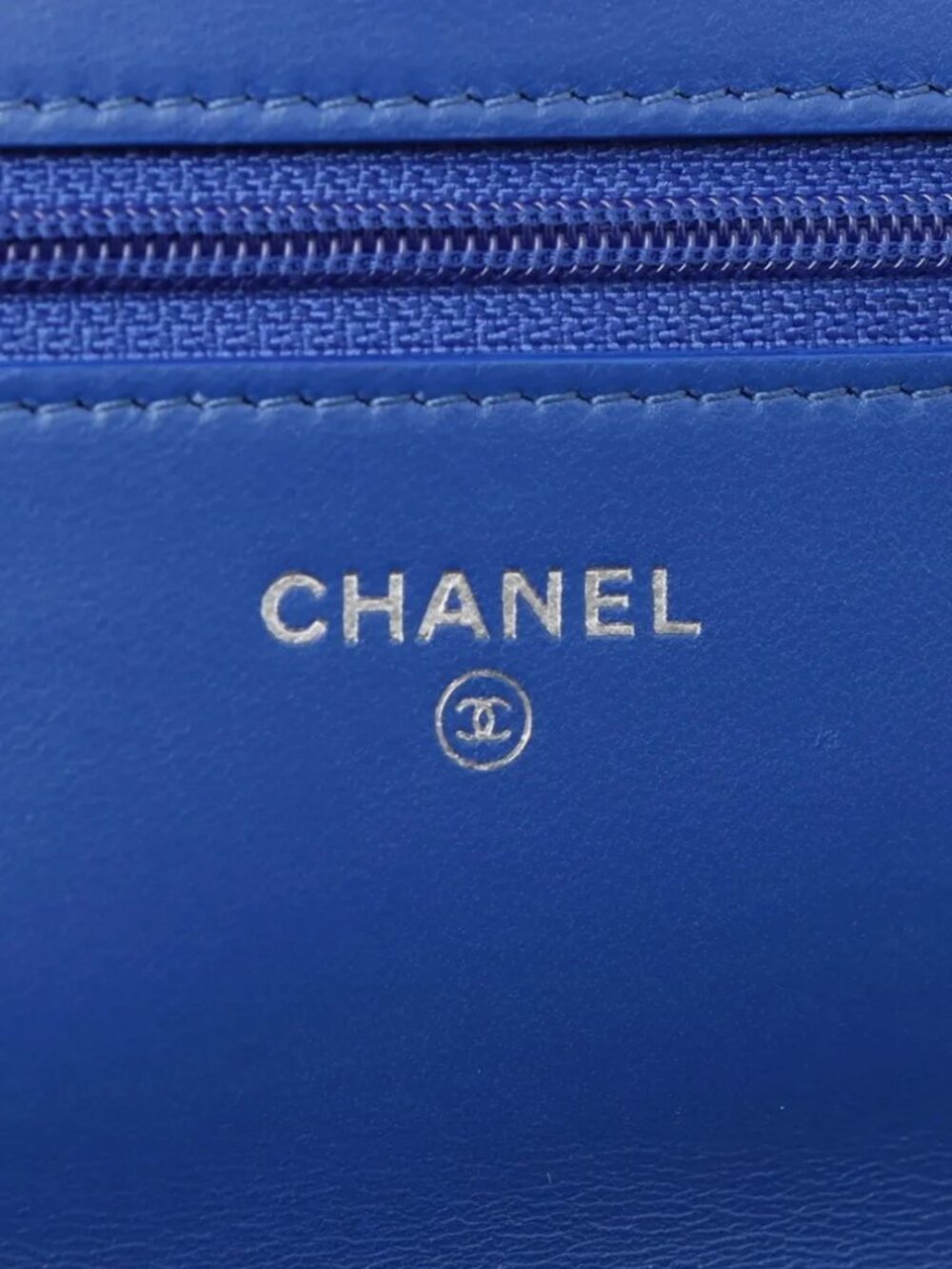 Chanel Blue Wallet on Chain - Picture 5 of 5
